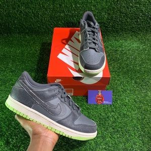 2022 Nike Dunk Low “Halloween Cauldron”